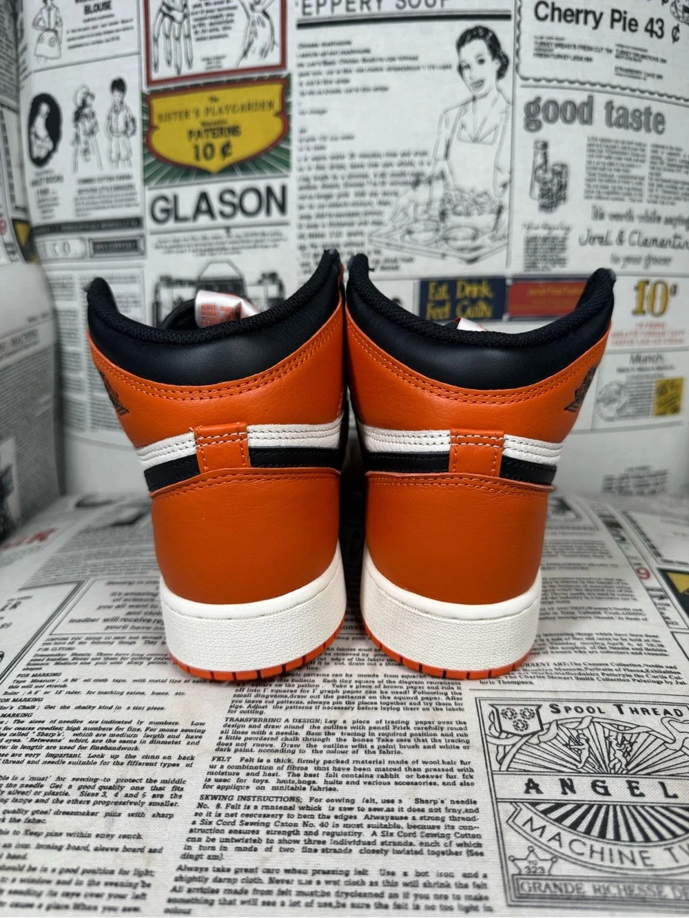 Nike Air Jordan 1 Retro High OG Shattered Backboard FD1437-008 GS 5.5Y